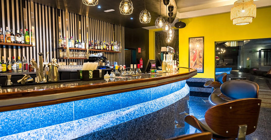 Vitalclass Hotel Disco Bar